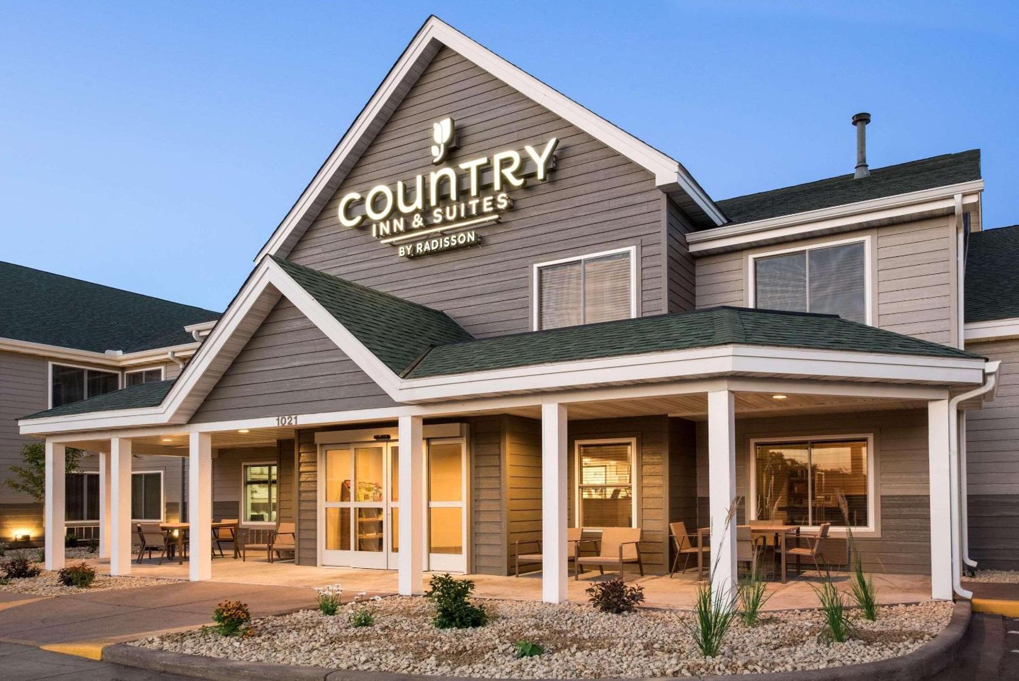 Country Inn & Suites By Radisson, Chippewa Falls, Wi 外观 照片